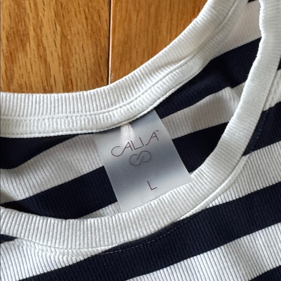 Rundisney Mickey Topolinos Costume - Picture 3 of 12